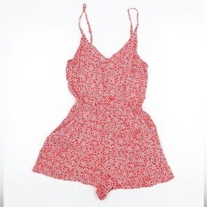 💮 H&M Red & White Patterned Romper with Pockets 💮